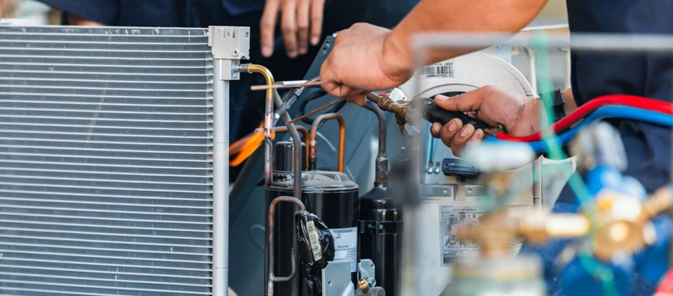 اجزای پنل خارجی کولر گازی - شرکت مهندسی و مشاوره صنایع مبتکران گلدیران پیشتاز در طراحی و اجرای سیستم‌های مدرن تهویه مطبوع صنعتی و خانگی